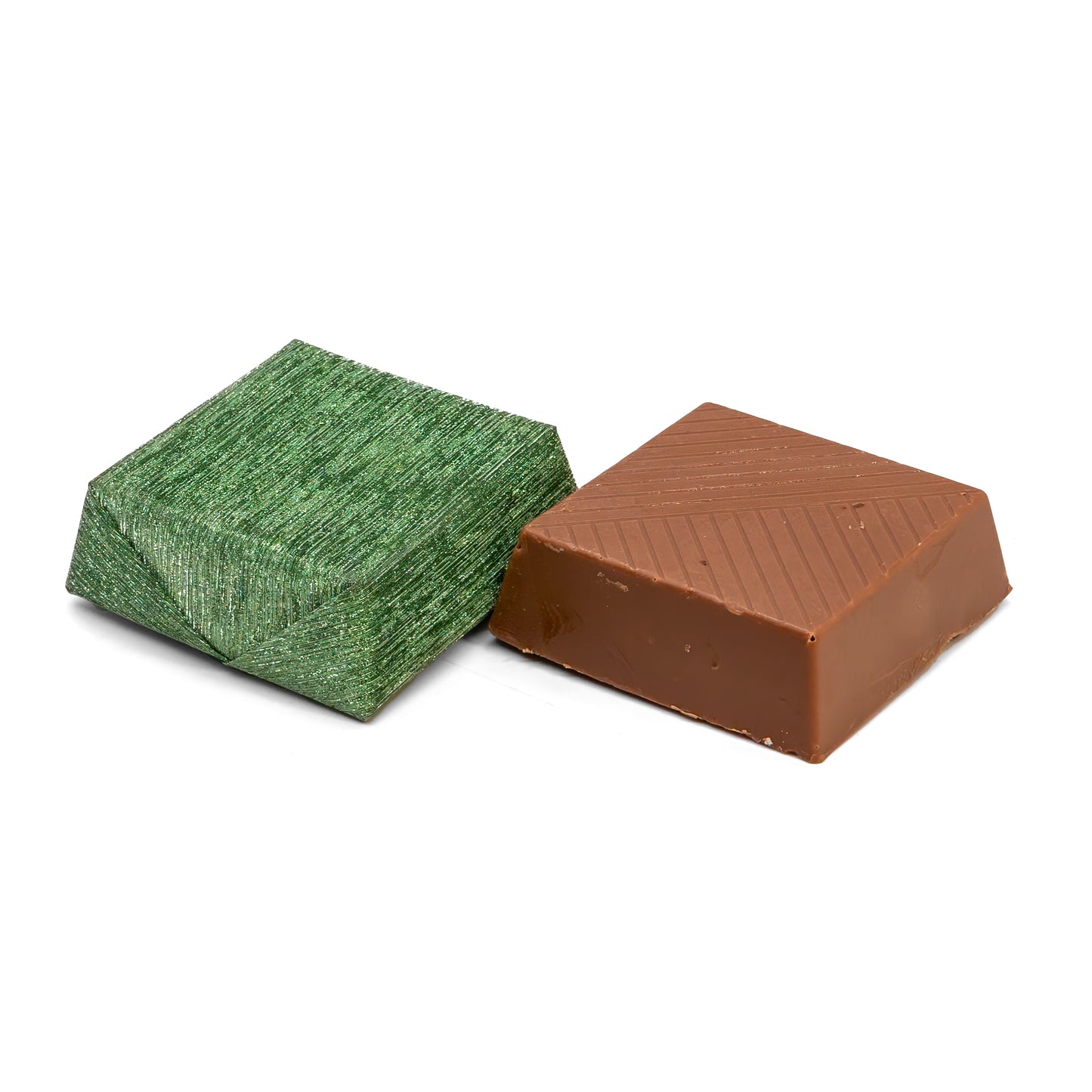 Sugar Free Milk Chocolate With Pistachio Cream And Pistachio Pieces