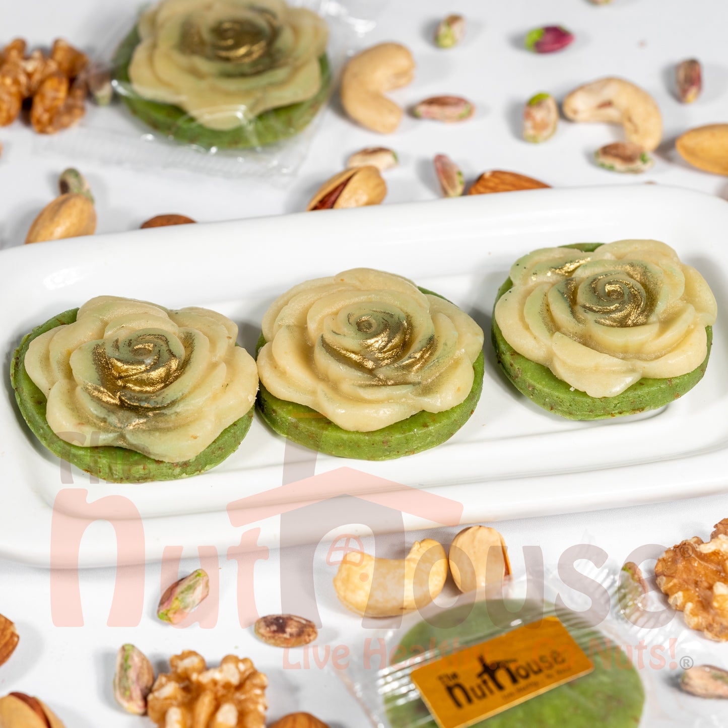 Flower shaped Aleppo Iozina With Pistachio
